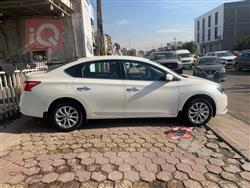 نيسان سنترا